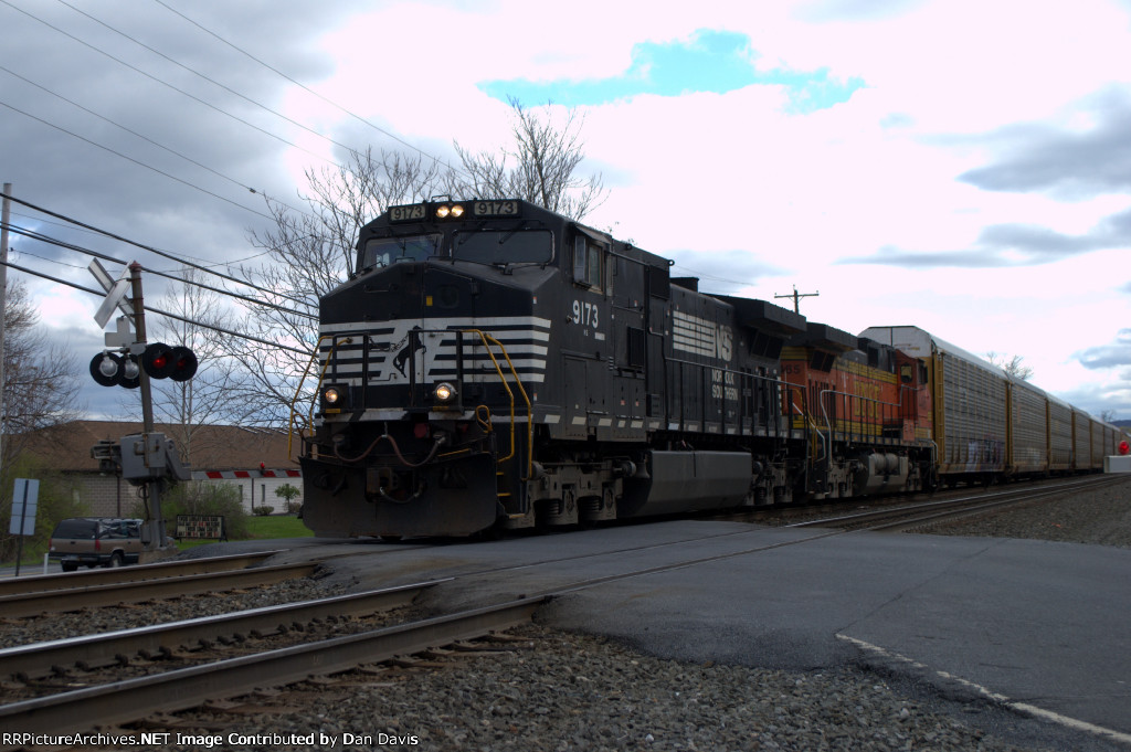 NS C44-9W 9173 leads 11J